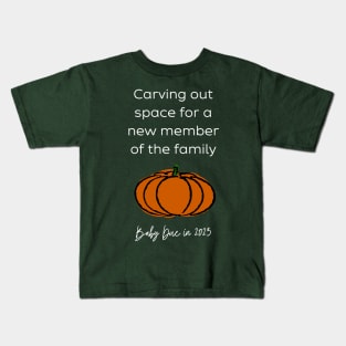 Pumpkin baby announcement (white year) Kids T-Shirt